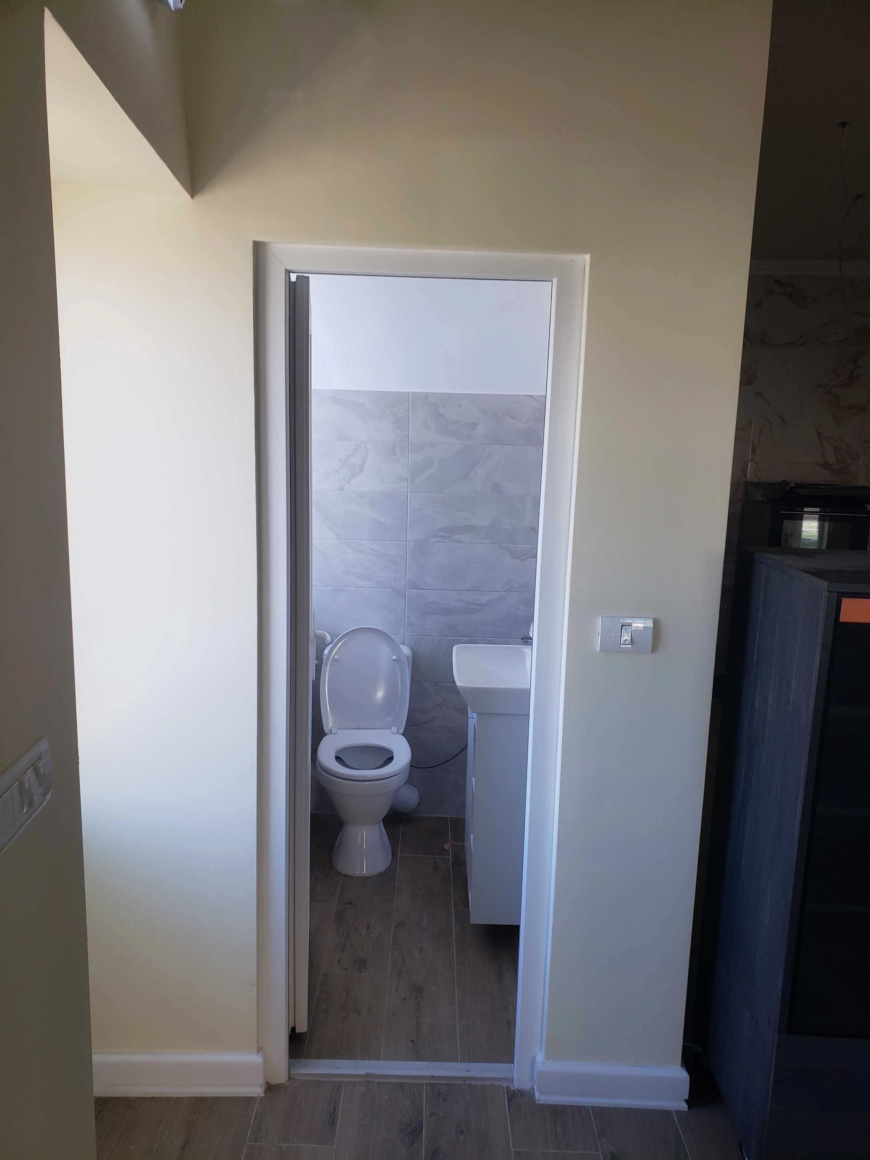 Inchiriez spatiu comercial in Aradul Nou