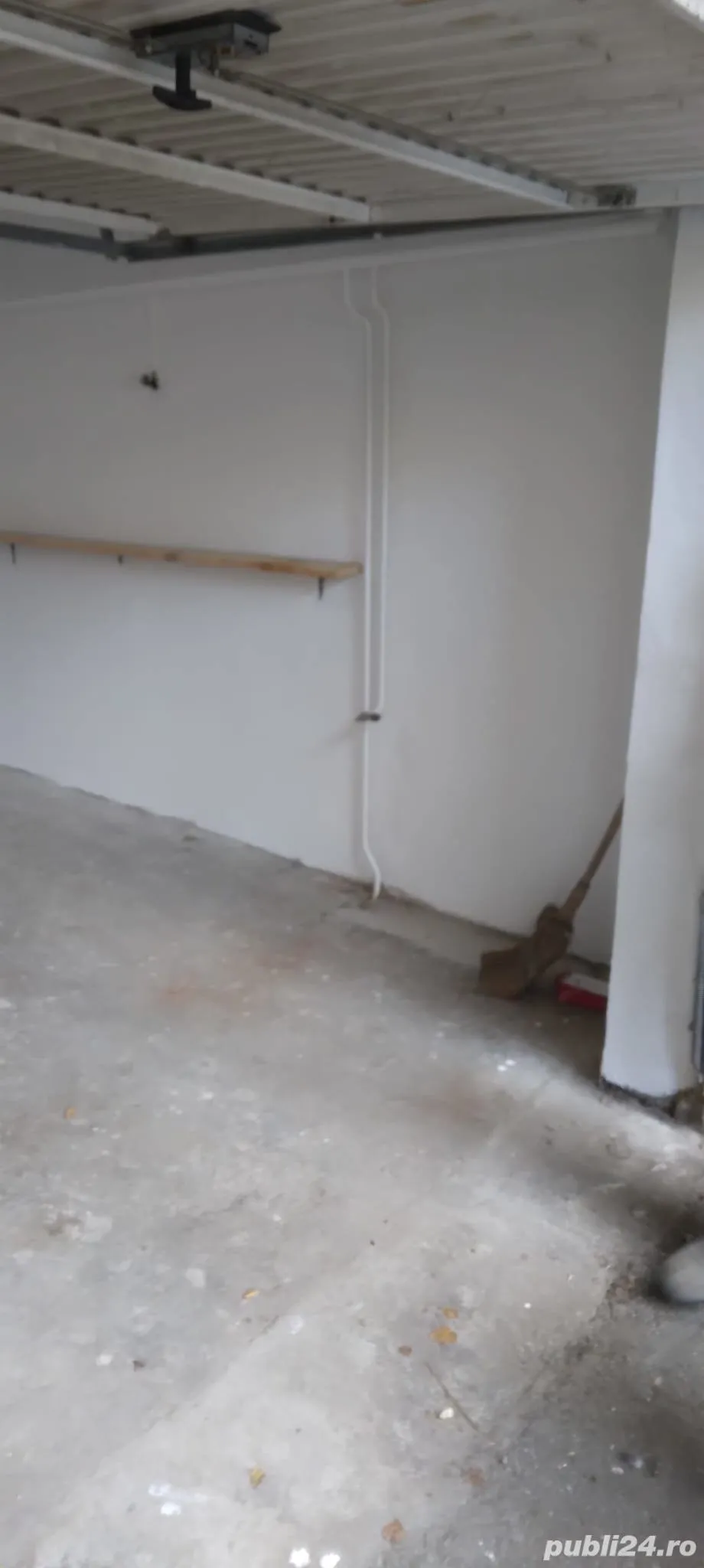 Garaj, spatiu de depozitare, birou, spatiu de productie ultracentral