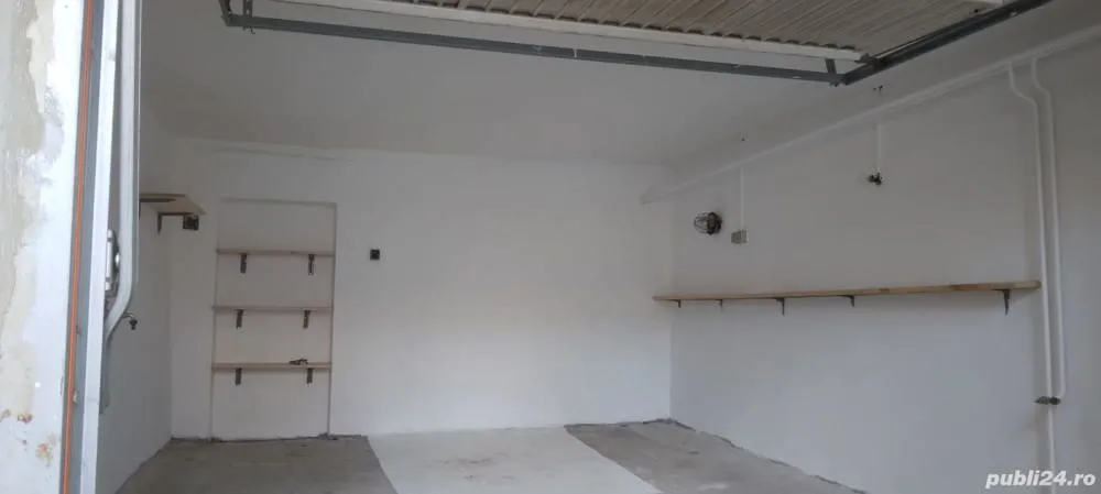 Garaj, spatiu de depozitare, birou, spatiu de productie ultracentral