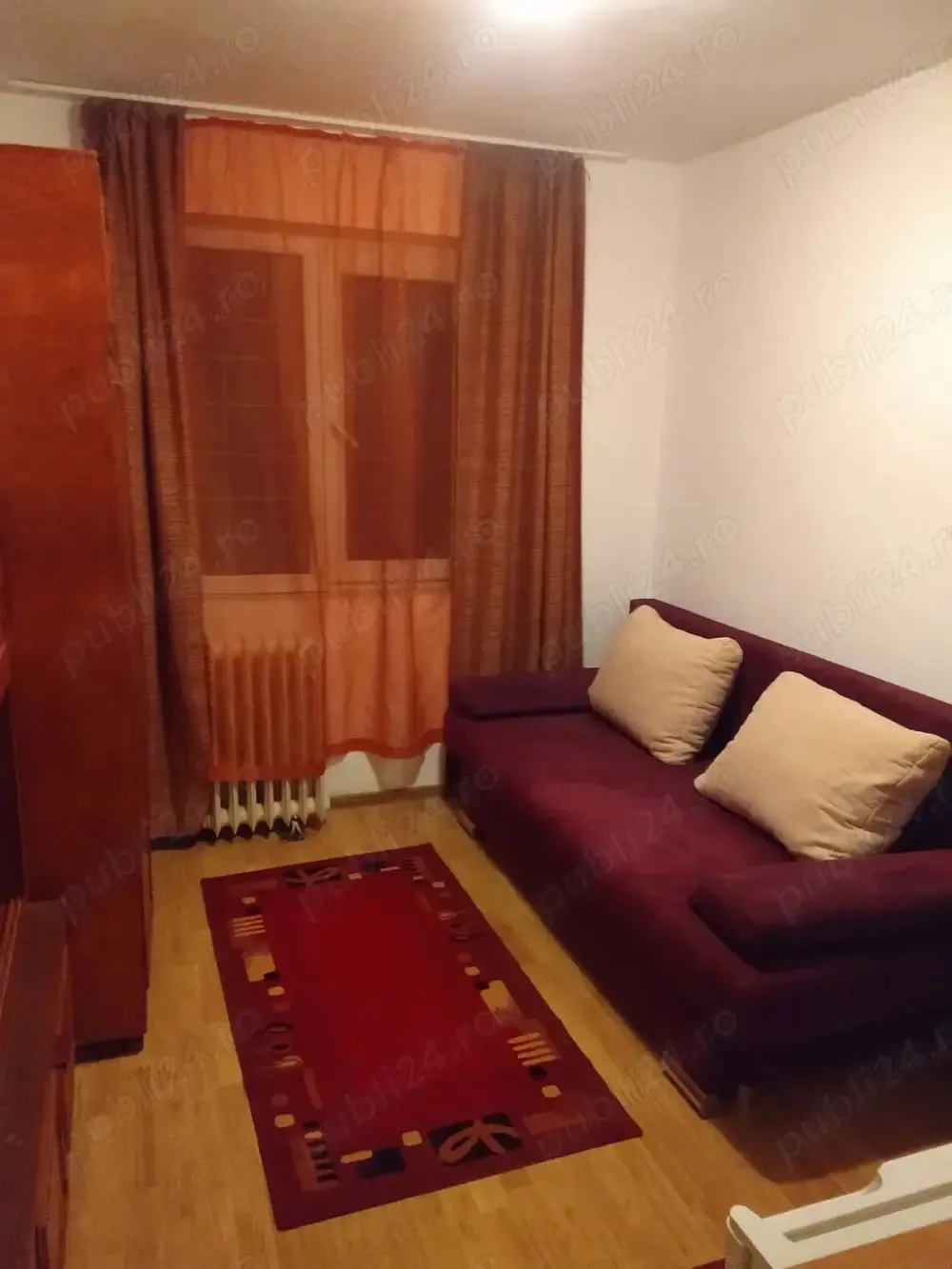 Inchiriez garsoniera conf 3 zona Boul Rosu