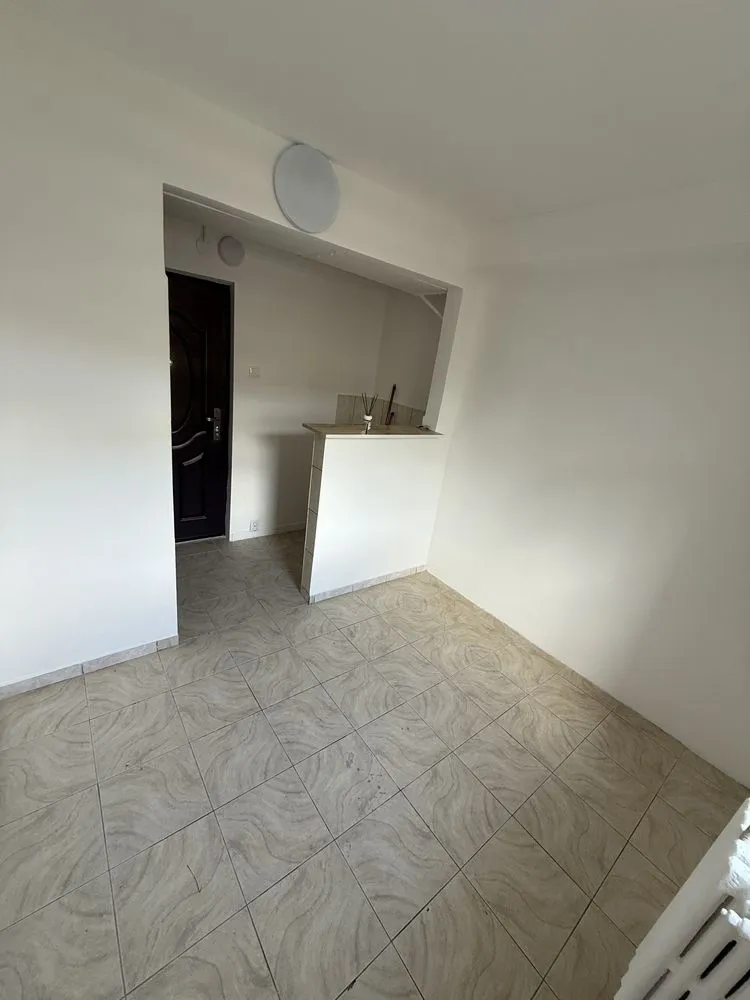 Vand camera de camin, cartier florilor