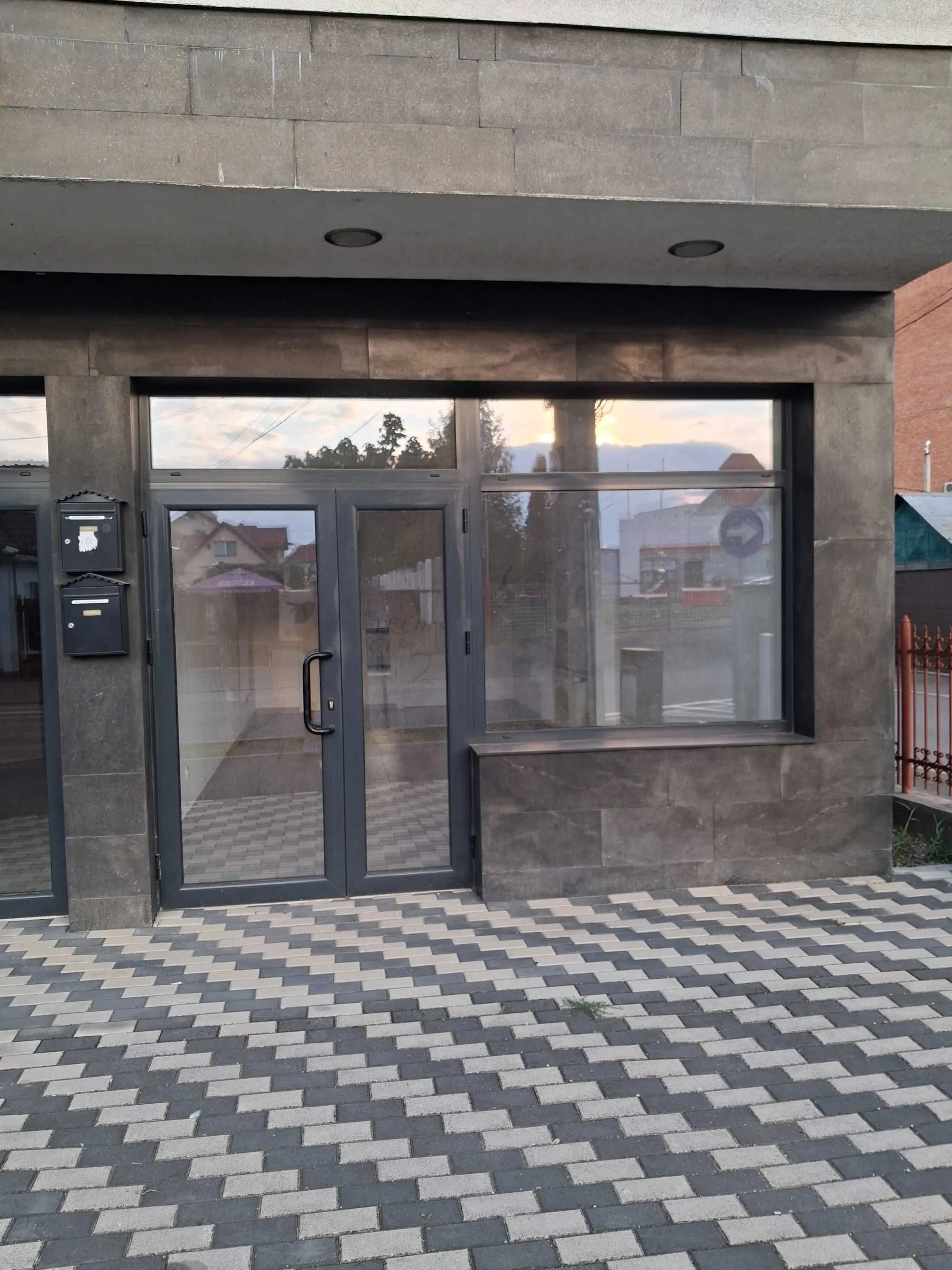 Inchiriez spatiu comercial zona centrala