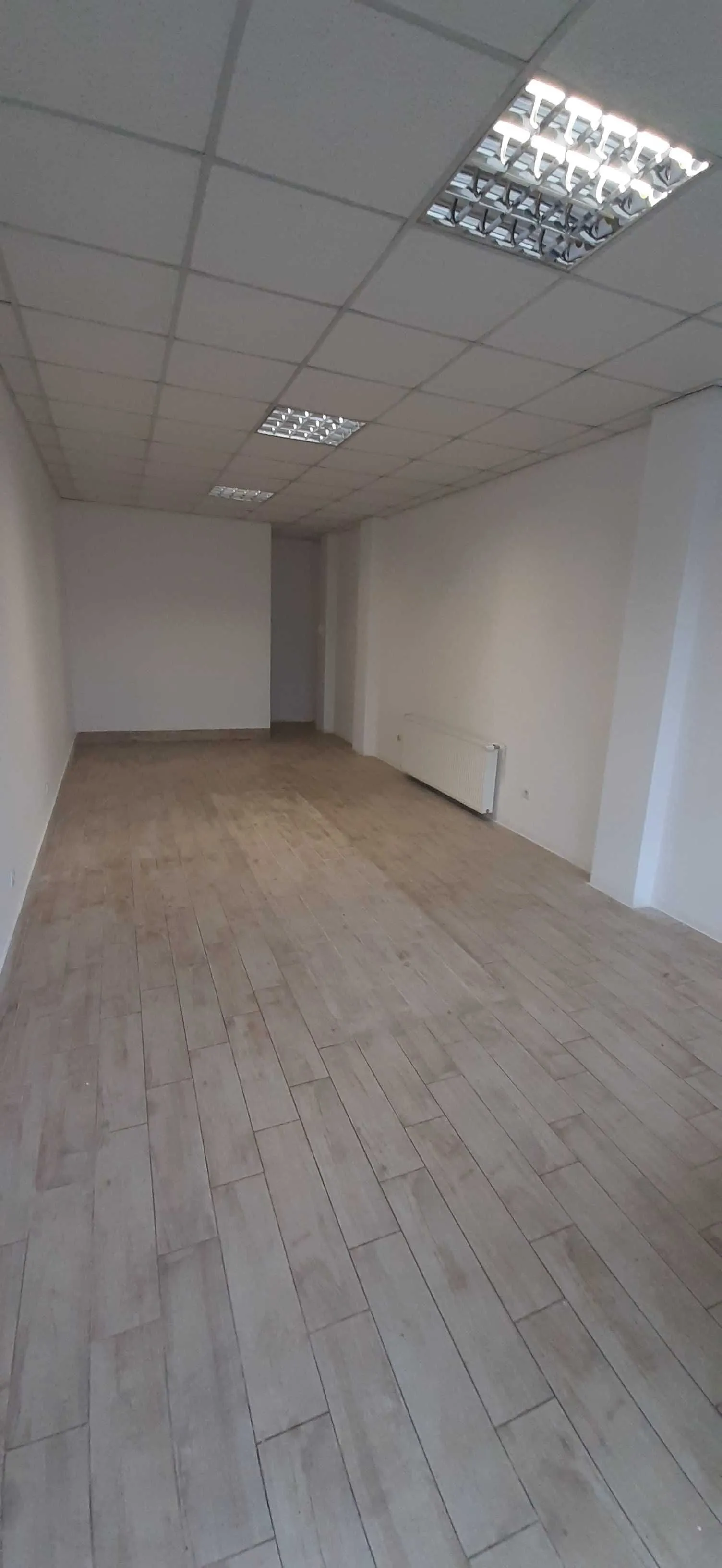 Inchiriez spatiu comercial zona centrala