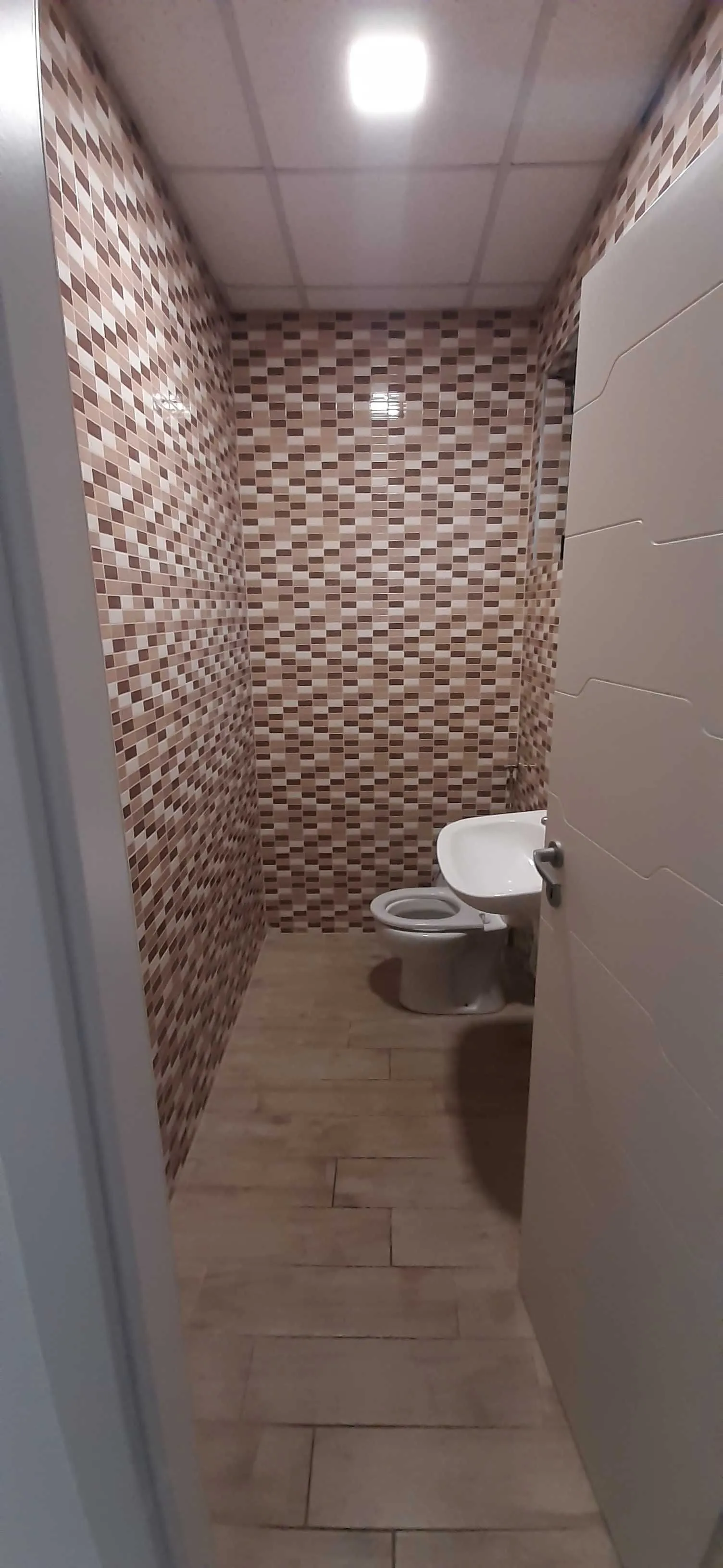 Inchiriez spatiu comercial zona centrala