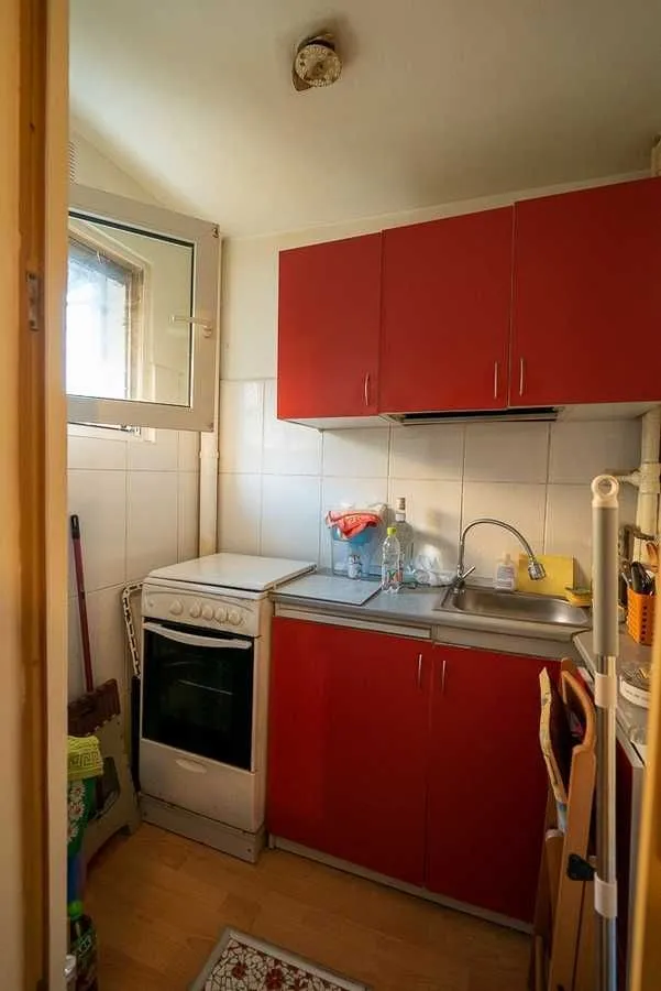 Garsoniera Piata Moghioros