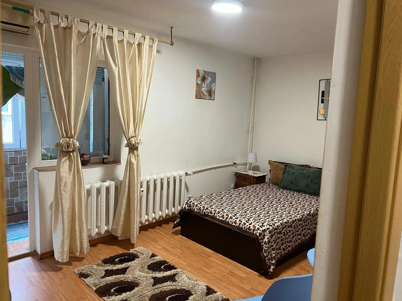 Vand Garsoniera zona ANDA