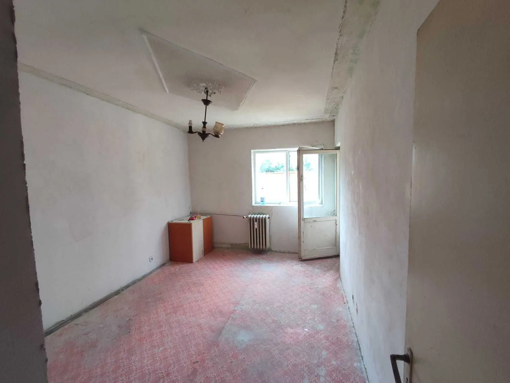 Garsoniera/Apartament cu o camera 26mp Etajul 1 Zona Baza 3 Iasi