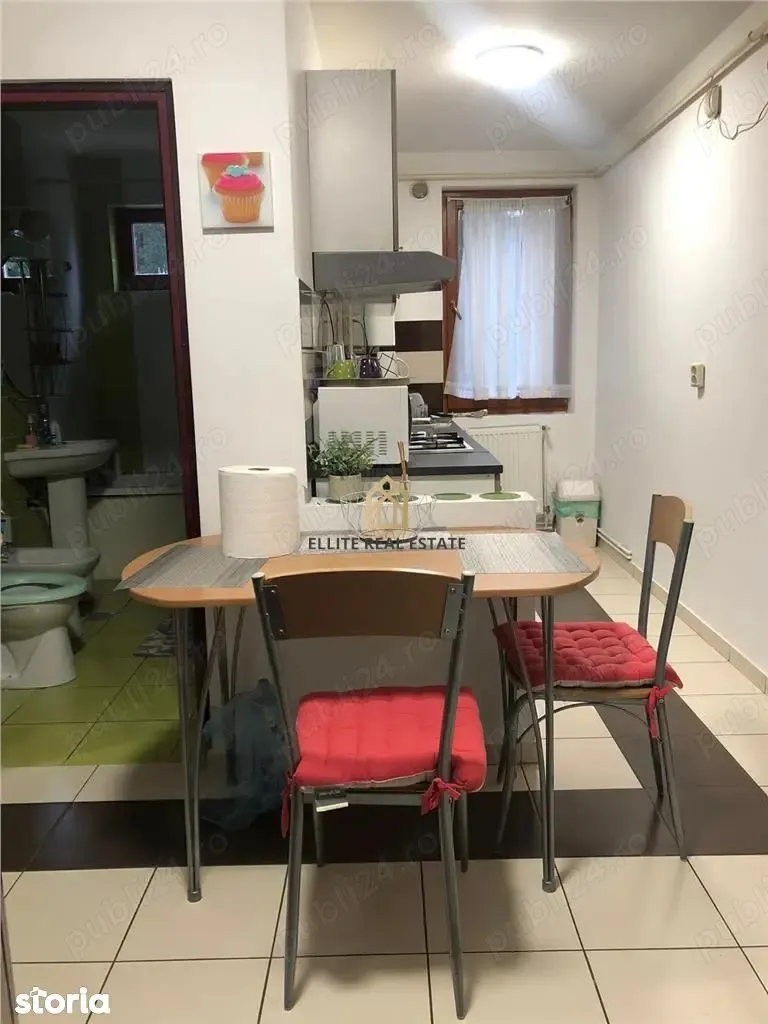 Vand apartament cu o camera!
