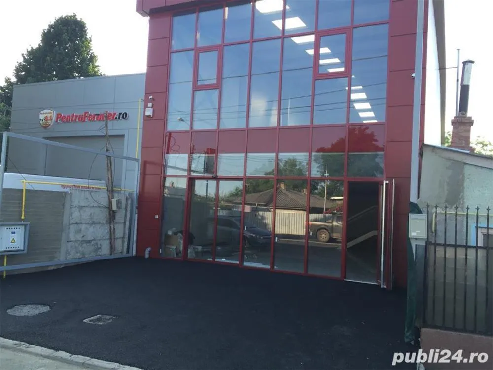 Spatiu comercial tip showroom P+1 400mp situat pe Soseaua Buzaului, nr. 102