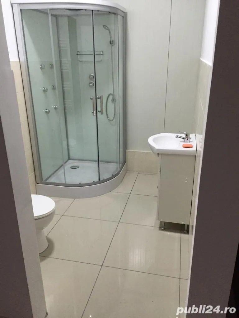 Spatiu comercial tip showroom P+1 400mp situat pe Soseaua Buzaului, nr. 102