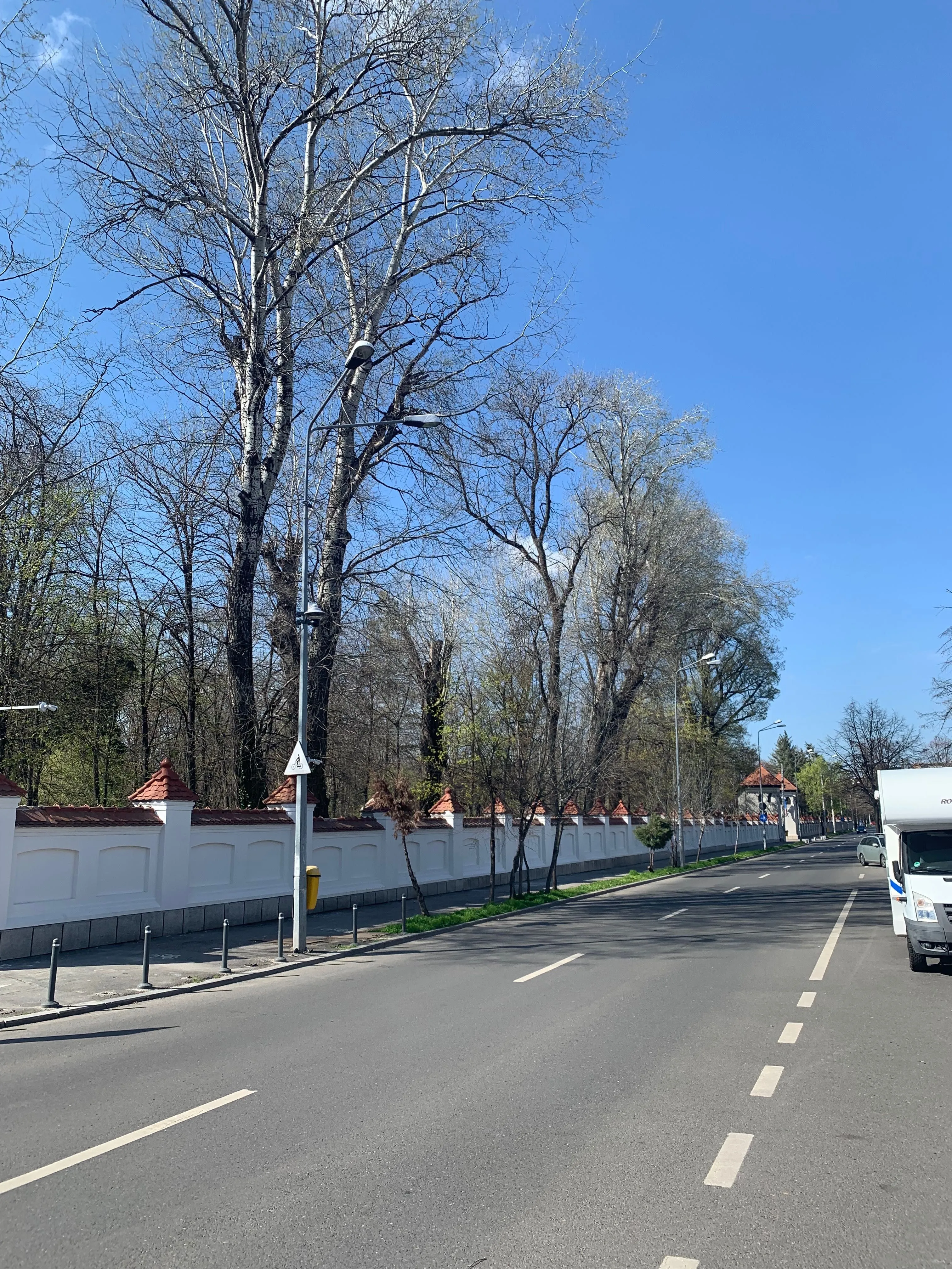 Apartament 1 camera, 36 mp, demisol in Cotroceni pret avantajos