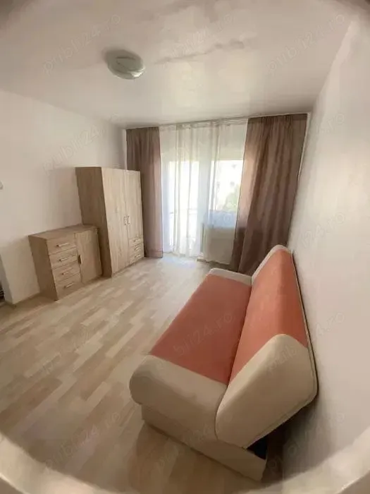 Garsoniera moderna confort 1 zona central