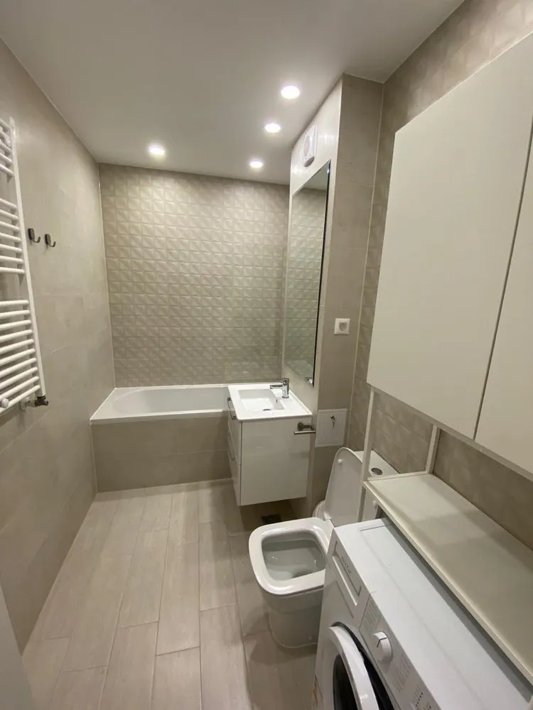 Garsoniera/ Studio Hils Pallady metrou la scara totul nou