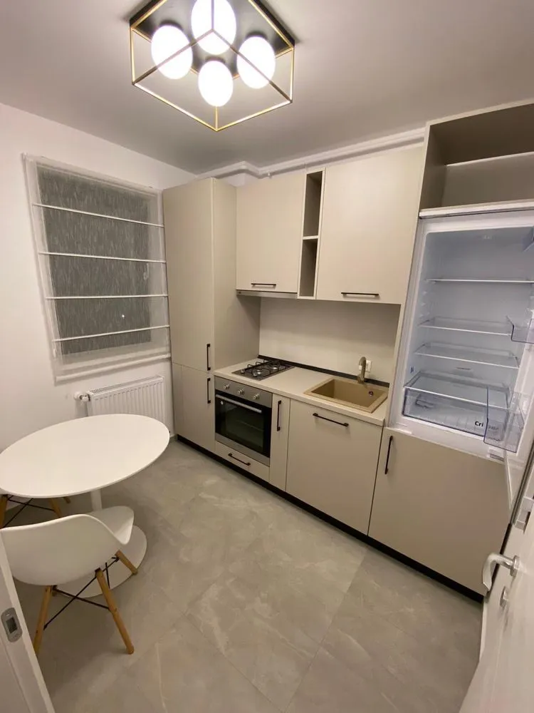 Garsoniera/ Studio Hils Pallady metrou la scara totul nou