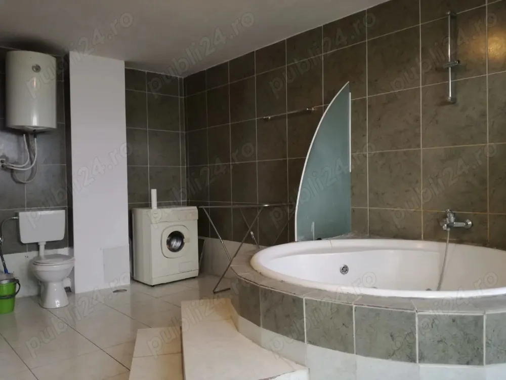 Inchiriez 3 camere Unirii fantani