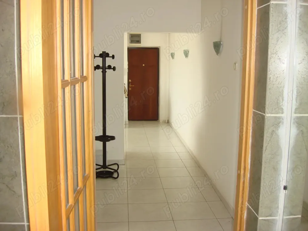 Inchiriez 3 camere Unirii fantani