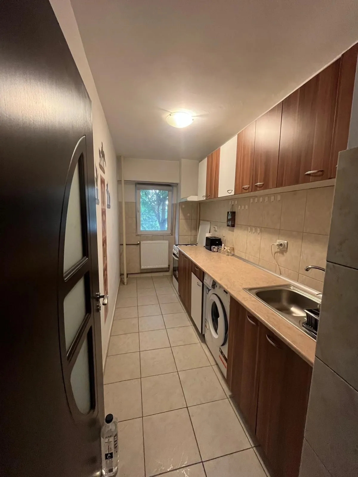 Proprietar inchiriez garsoniera spatioasa cu vedere libera Casa de Pensii Vitan