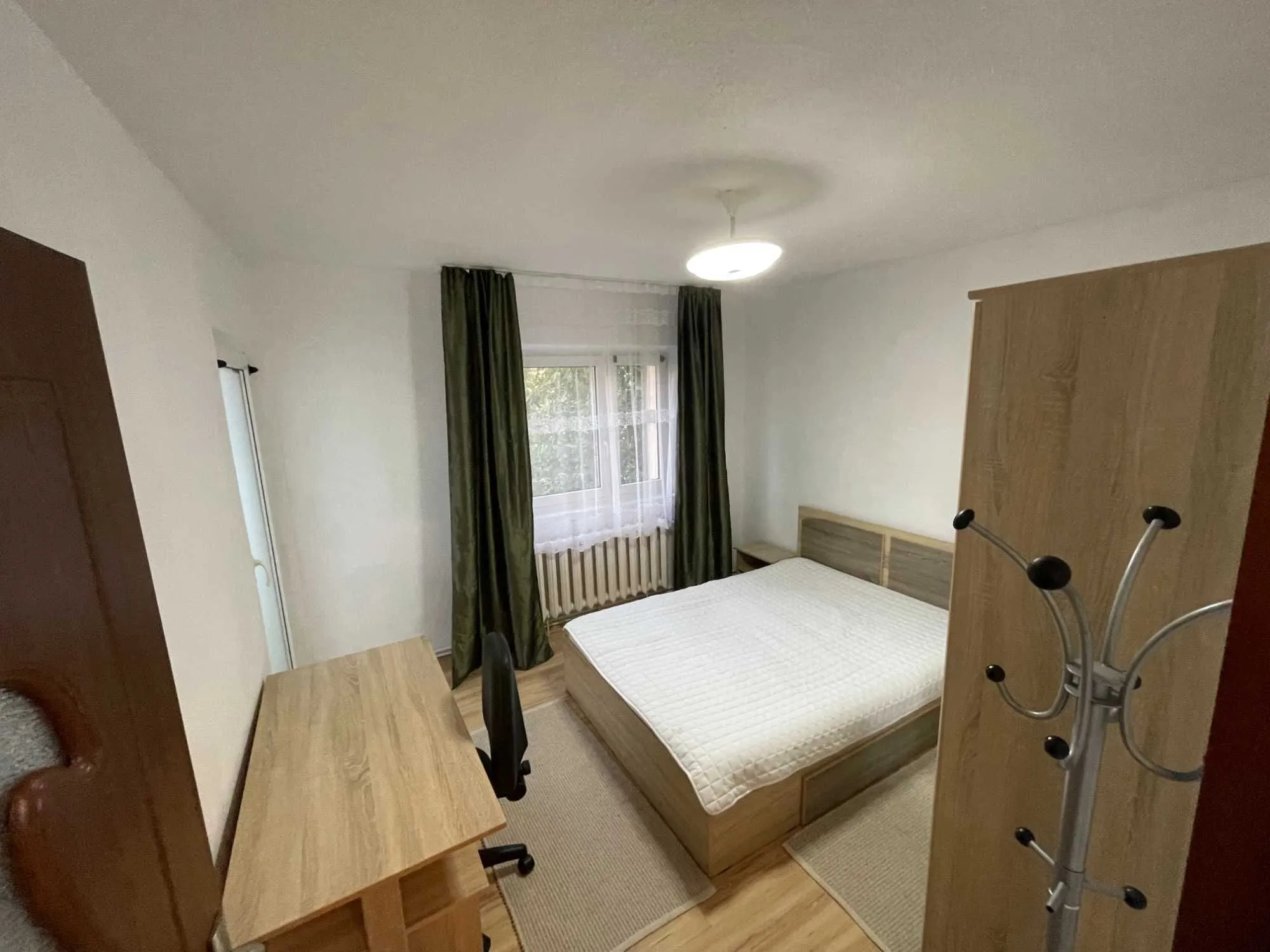 PF dau in chirie apartament 2 camere in apropiere de UMF