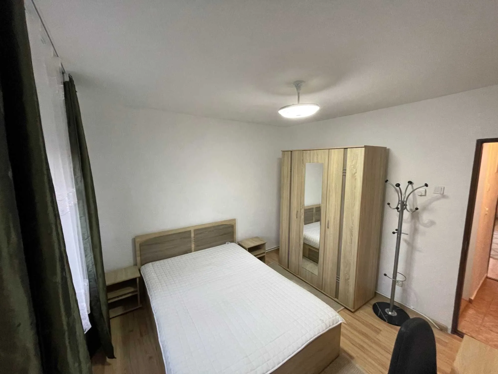 PF dau in chirie apartament 2 camere in apropiere de UMF