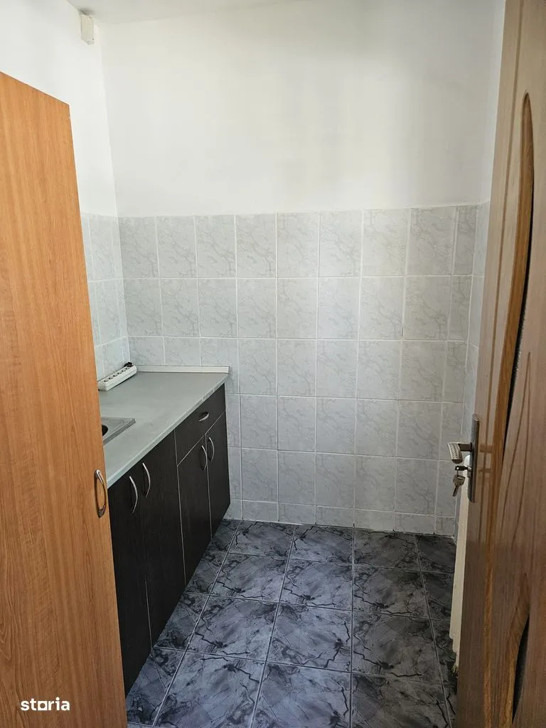 Inchiriere spatiu comercial ciresica tomis nord