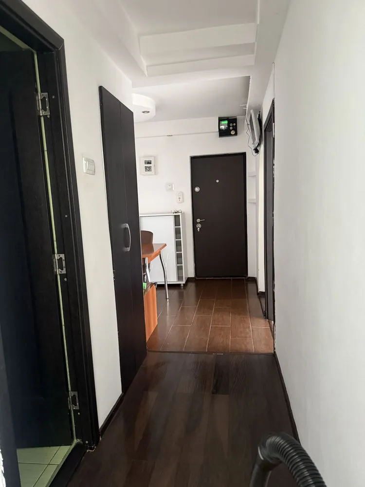 Inchiriez apartament prundu
