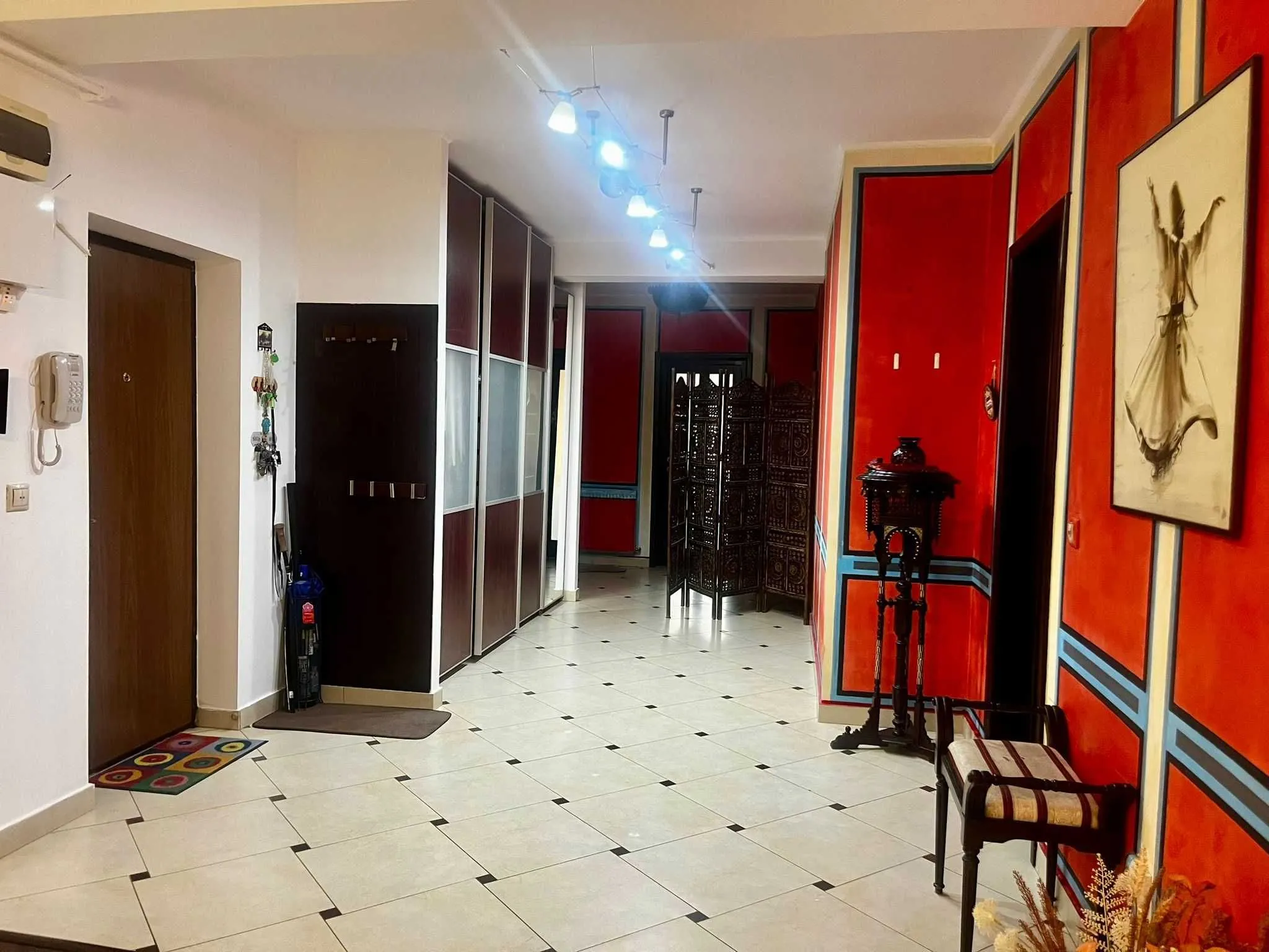 Penthouse de VIS cu terasa si garaj, str. Teilor, Pitesti, proprietar