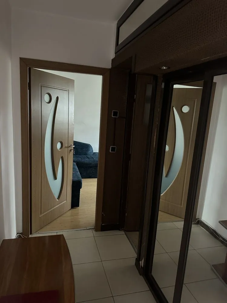 Inchiriez apartament 2 camere Pitesti Craiovei