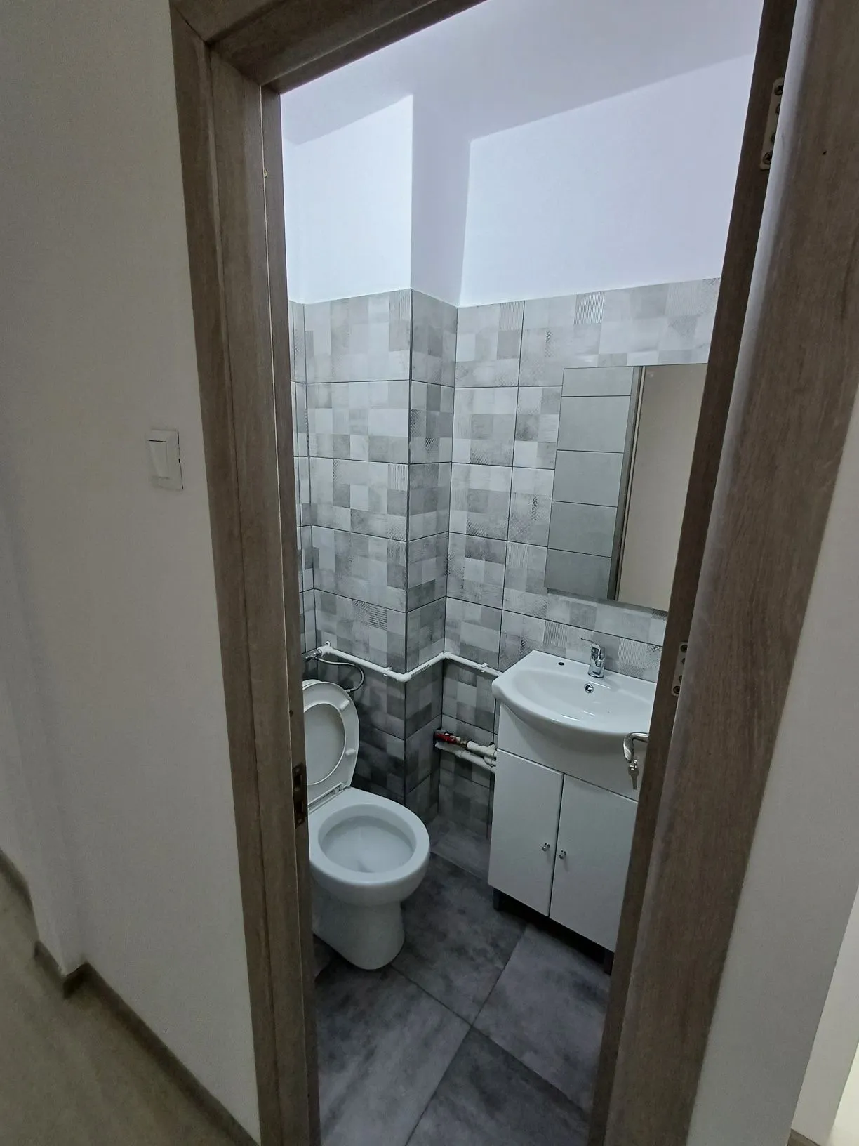 PROPRIETAR! Vand/Schimb apartament 3 camere, zona Robea Mioveni