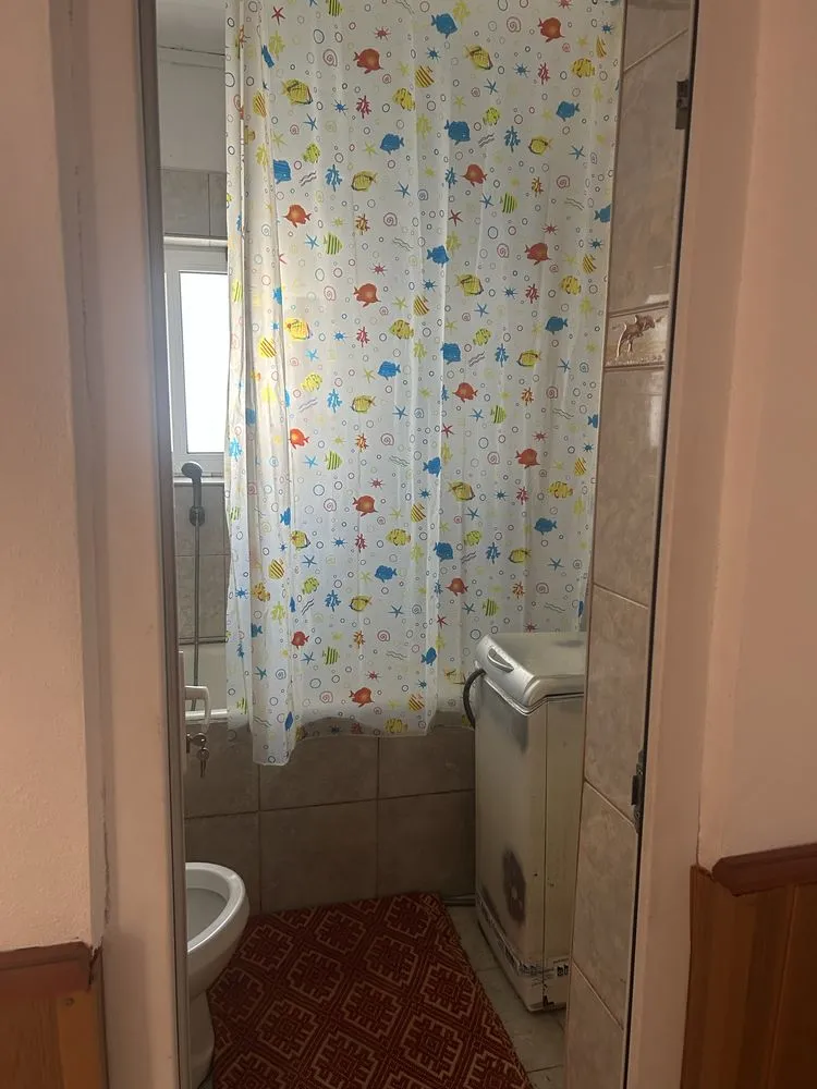 Vand apartament zona Cateasca