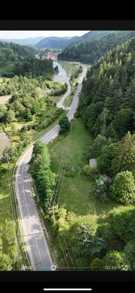 Azi oferta Teren intravilan 11.000 mp, stradal, Leresti Voina