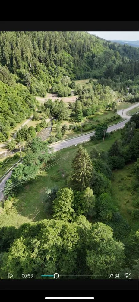 Azi oferta Teren intravilan 11.000 mp, stradal, Leresti Voina