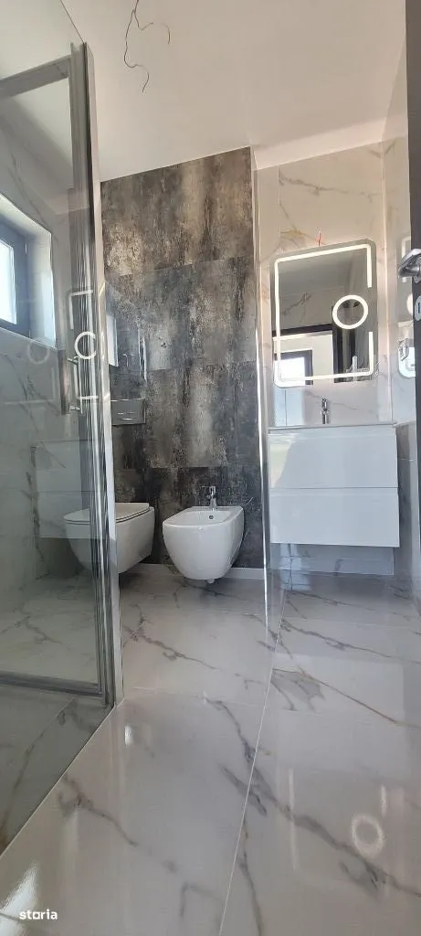 Vand Casa P+1, in stil Mediteranean 188000 la doar 800m de Pitesti, Maracineni, 2 km de Moll Vivo