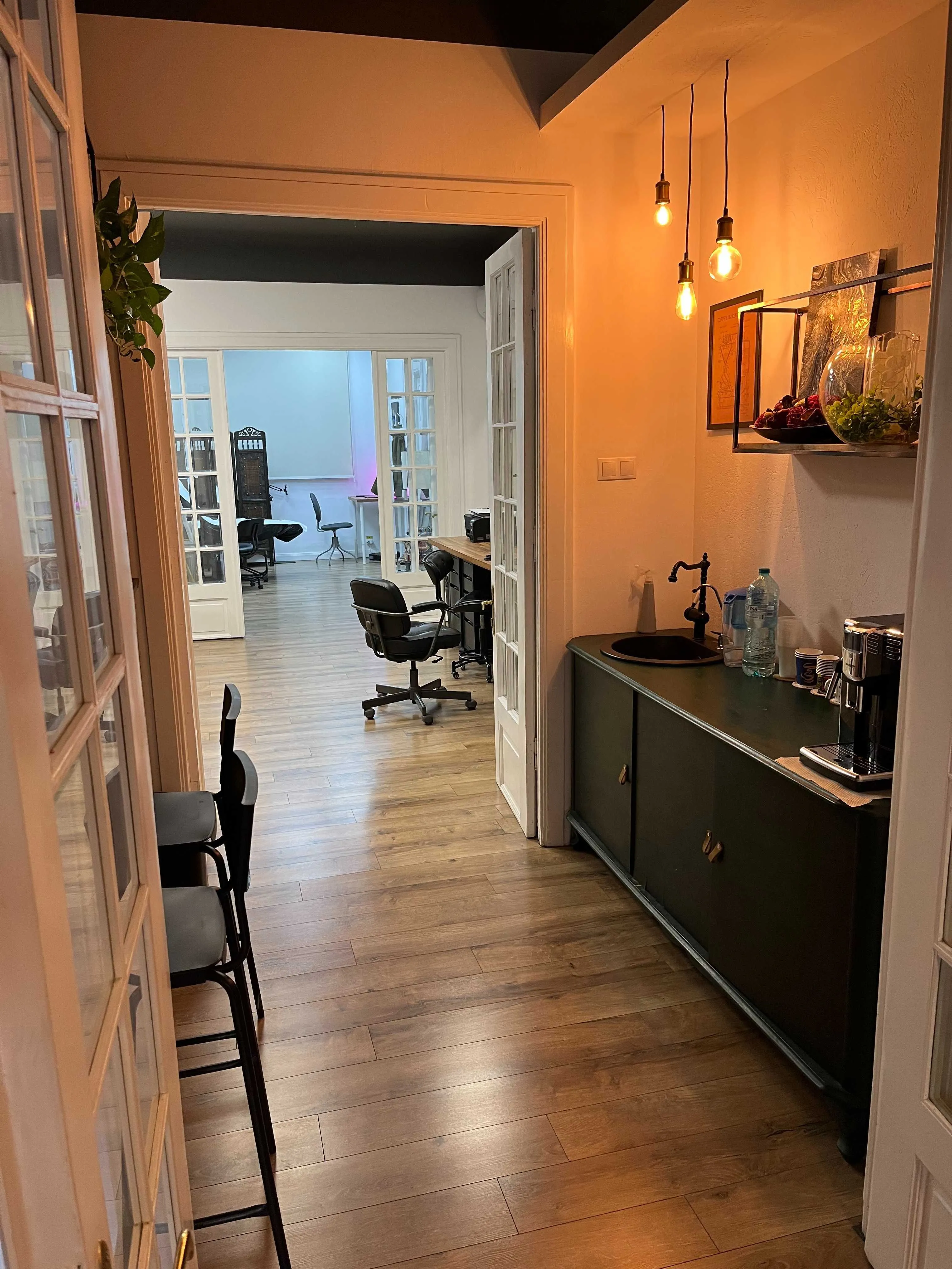 Spatiu Birou/Apartament Romana Ultracentral Intrare Separata